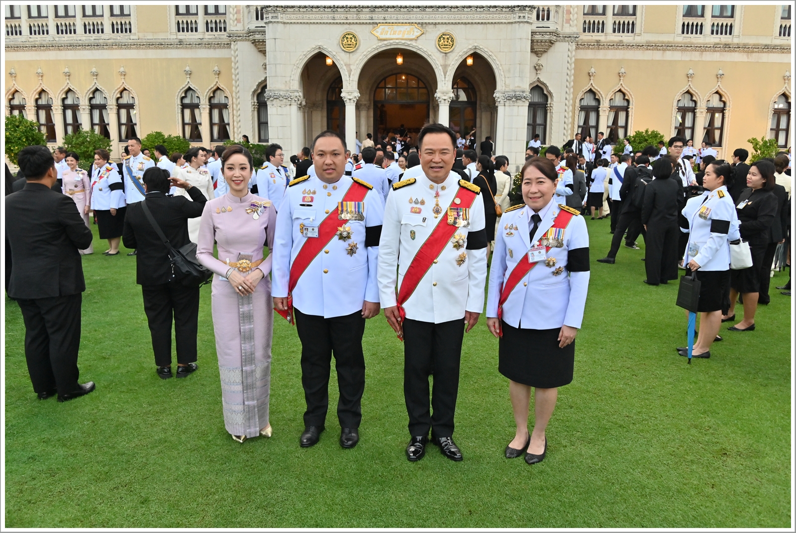 อธิบดีกรมบังคับคดีร่วมงานสโมสรสันนิบาตเฉลิมพระเกียรติ เนื่องในโอกาสพระราชพิธีมหามงคลเฉลิมพระชนมพรรษา 4 รอบ สมเด็จพระนางเจ้าสุทิดา พัชรสุธาพิมลลักษณ พระบรมราชินี 3 มิถุนายน 2569
